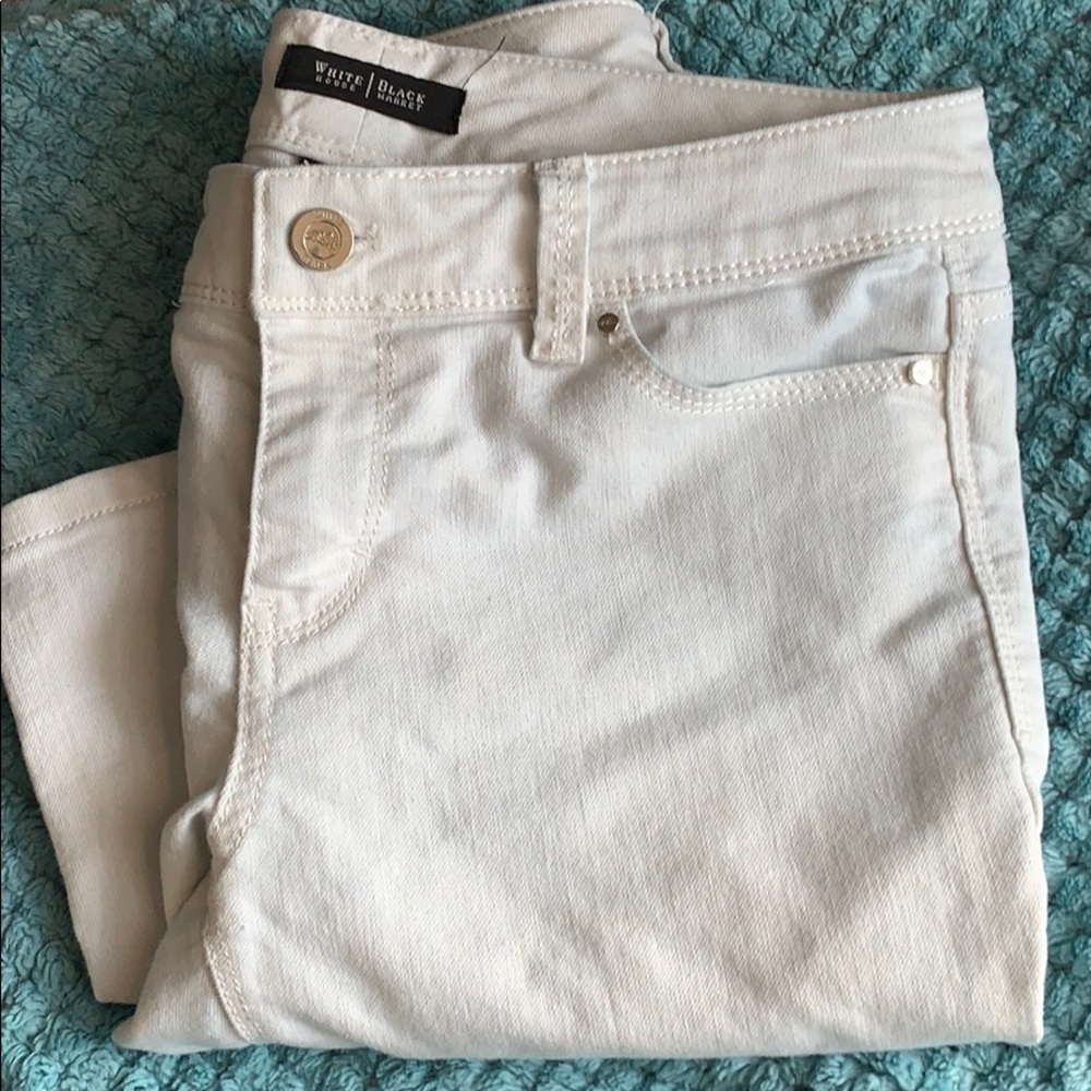 White House black market white jeans